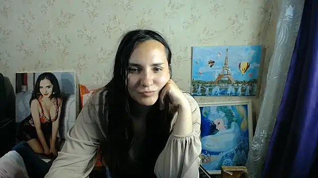 Snapshot of VoulezVous_Angel chatting on 06/22/26, 05:10 VoulezVous Angel online show from 06/22/26, 05:10