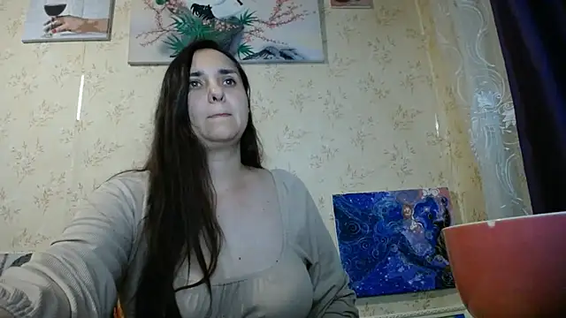 Snapshot of VoulezVous_Angel chatting on 07/06/26, 03:03 VoulezVous Angel online show from 07/06/26, 03:03