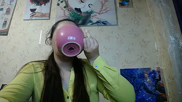 Snapshot of VoulezVous_Angel chatting on 07/28/26, 06:42 VoulezVous Angel online show from 07/28/26, 06:42