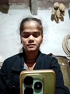 Snapshot of Hot_sutr chatting on 11/01/25, 05:15 Hot sutr online show from 11/01/25, 05:15