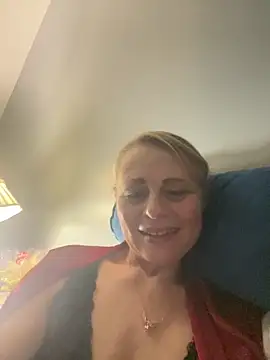 ToriLove777 online show from 11/16/25, 08:20