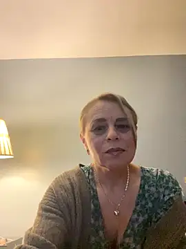 ToriLove777 online show from 11/18/25, 08:19