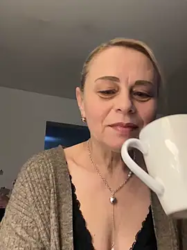 ToriLove777 online show from 12/22/25, 07:00