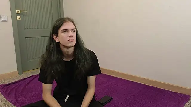 Harvey Hair online show from 11/08/25, 01:44