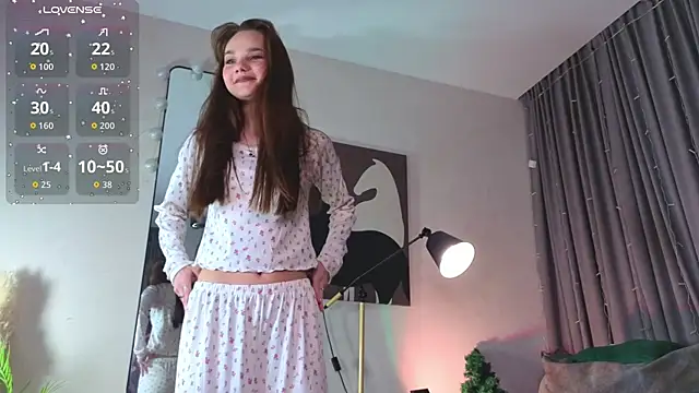 Snapshot of KarlaMagnett chatting on 01/10/26, 03:14 KarlaMagnett online show from 01/10/26, 03:14