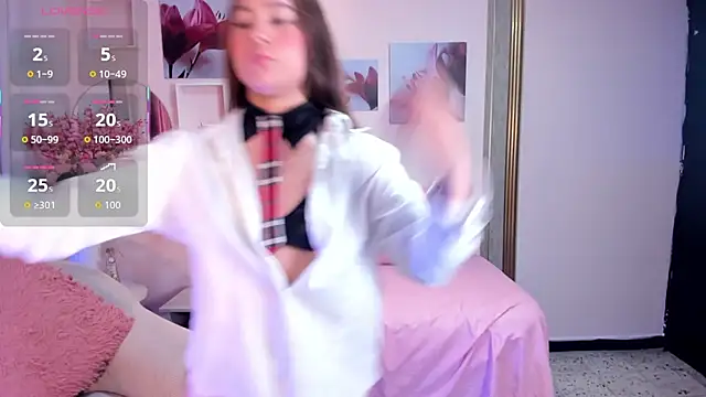 Snapshot of Zooe_willss chatting on 11/21/25, 07:45 Zooe willss online show from 11/21/25, 07:45