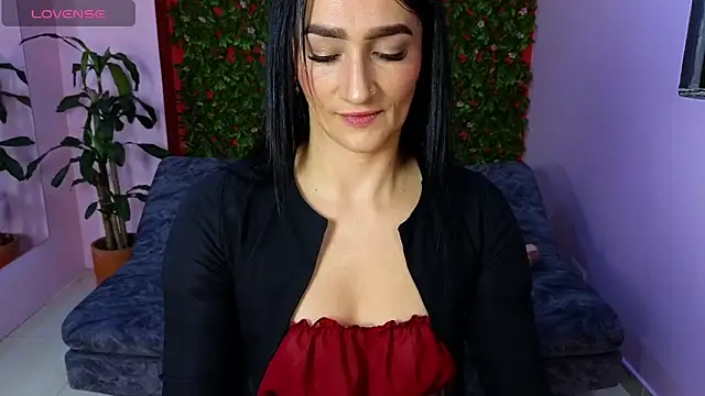 malen fitnessmilf online show from 04/15/26, 12:01