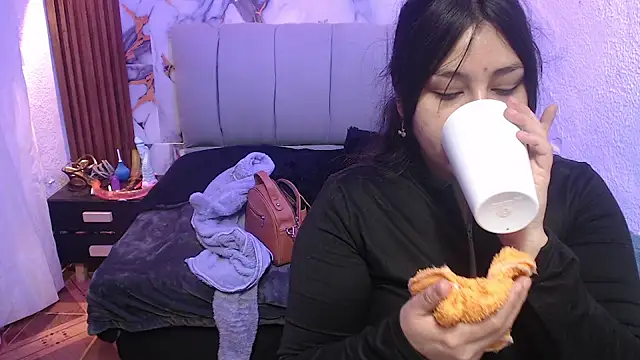 lehia 285 online show from 11/22/25, 01:21