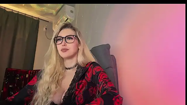 Liya Liss online show from 03/21/26, 08:30