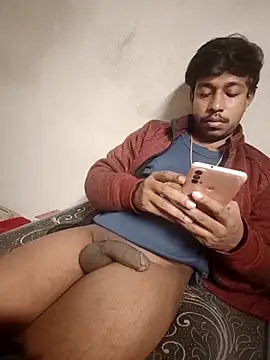 Snapshot of rudr1 chatting on 01/11/26, 07:52 rudr1 online show from 01/11/26, 07:52