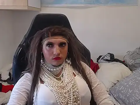 VanesaCrossic online show from 07/02/26, 09:48