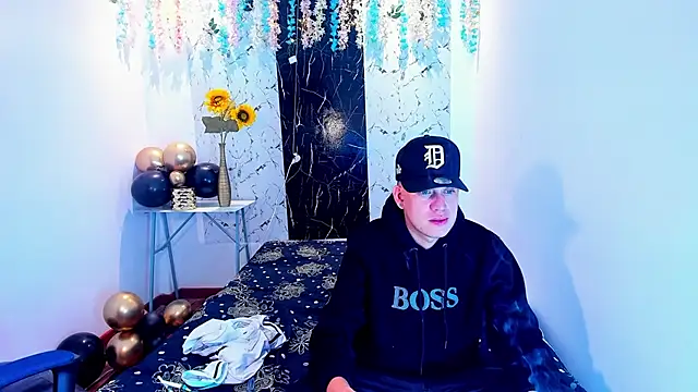 Snapshot of team_badboys chatting on 12/18/25, 03:01 team badboys online show from 12/18/25, 03:01