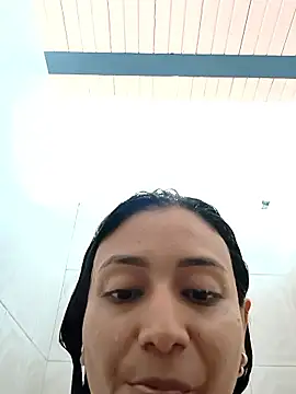 Snapshot of Minie03_ chatting on 01/15/26, 06:44 Minie03 online show from 01/15/26, 06:44