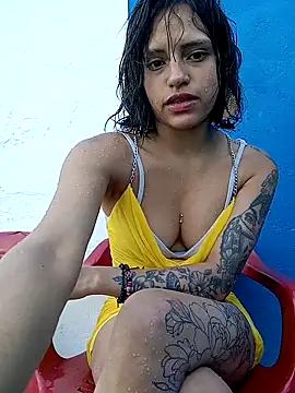 BellaChiquis  online show from 01/06/26, 10:12