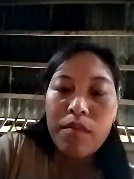 Snapshot of Alice-567 chatting on 10/31/25, 04:24 Alice-567 online show from 10/31/25, 04:24