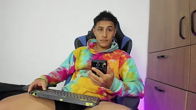 dorman boy online show from 01/15/26, 03:55