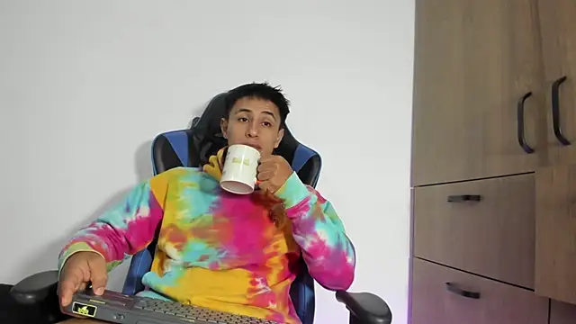 dorman boy online show from 02/18/26, 01:45