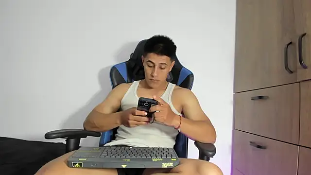 dorman boy online show from 02/26/26, 02:54