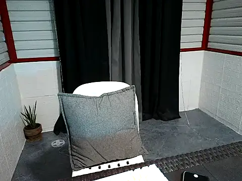 xwildflowerx online show from 03/11/26, 09:32