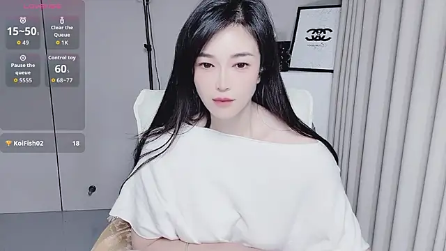 YunShan-33 online show from 11/18/25, 04:00