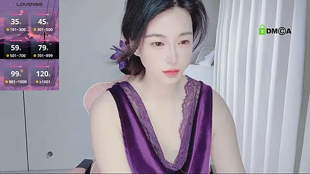 YunShan-33 online show from 04/11/26, 02:16