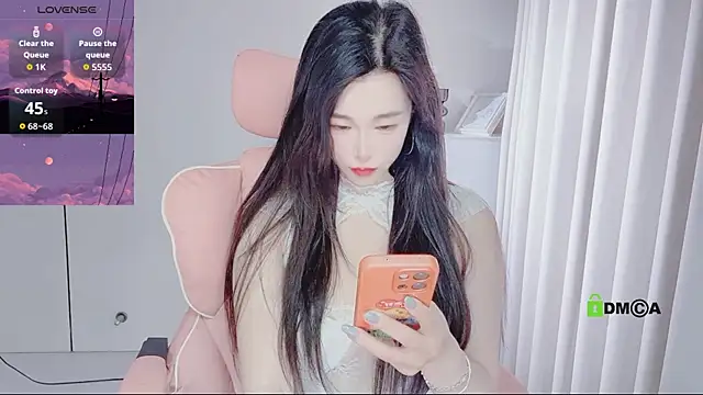 YunShan-33 online show from 04/24/26, 05:10