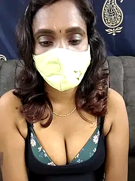 Queen-dhivya online show from 01/05/26, 05:49