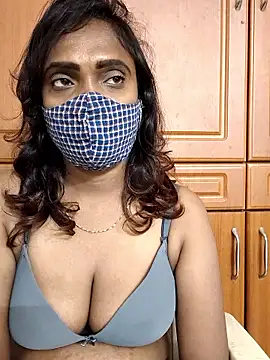 Queen-dhivya online show from 01/11/26, 10:26