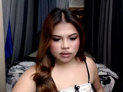 AnaCarmellaXxx online show from 11/06/25, 09:21