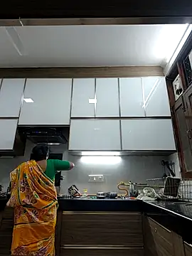 Hot-Sana2 online show from 04/12/26, 01:27