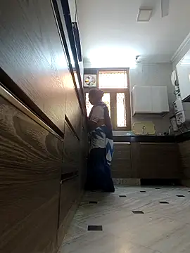 Hot-Sana2 online show from 04/21/26, 07:14