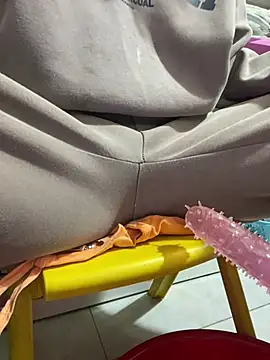 LunoChucki online show from 02/02/26, 01:04