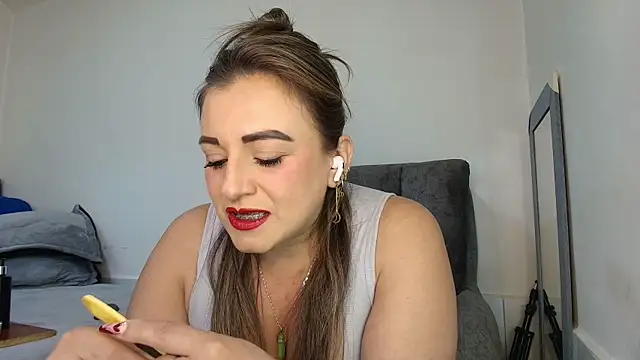 cataleyamyst online show from 04/22/26, 03:42