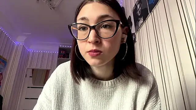 Snapshot of CharitaTafel chatting on 11/02/25, 10:17 CharitaTafel online show from 11/02/25, 10:17