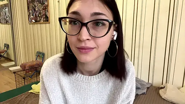 Snapshot of CharitaTafel chatting on 11/03/25, 09:10 CharitaTafel online show from 11/03/25, 09:10