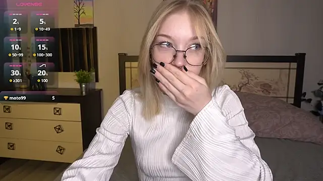 ShanelTunon online show from 11/14/25, 08:07