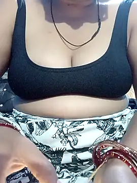 Snapshot of palakshar chatting on 02/18/26, 10:11 palakshar online show from 02/18/26, 10:11