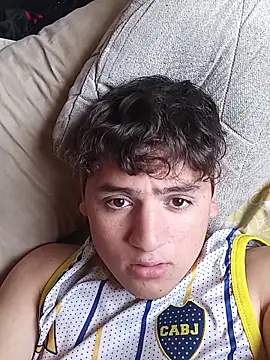 Myboy0020 online show from 11/19/25, 03:23