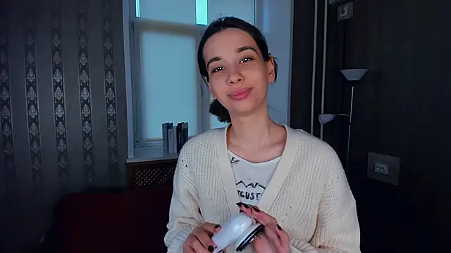 JacalynSchreiber online show from 11/11/25, 08:47