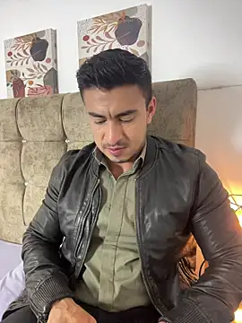 Snapshot of Chris_Clarck chatting on 11/18/25, 07:29 Chris Clarck online show from 11/18/25, 07:29