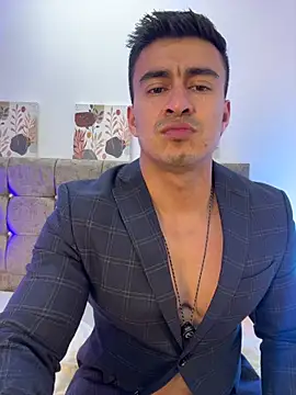 Chris Clarck online show from 04/13/26, 07:08