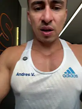 Chris Clarck online show from 04/22/26, 05:25