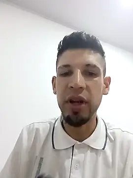 Snapshot of 6perlas9 chatting on 11/23/25, 03:39 6perlas9 online show from 11/23/25, 03:39