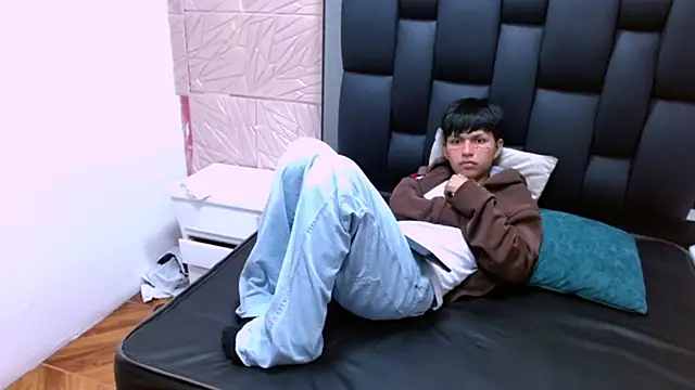 Mortelle  online show from 01/13/26, 10:31