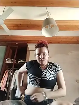 niunia2025 online show from 06/16/26, 12:08