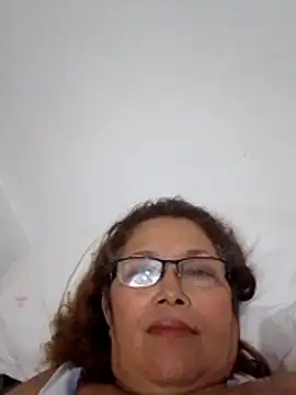 Snapshot of Cessi50 chatting on 05/03/26, 03:56 Cessi50 online show from 05/03/26, 03:56