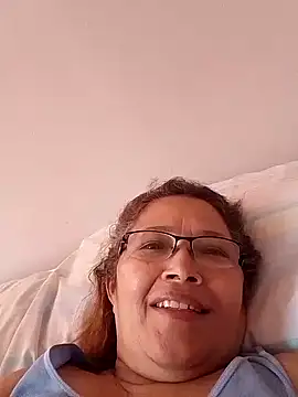 Snapshot of Cessi50 chatting on 05/25/26, 03:07 Cessi50 online show from 05/25/26, 03:07