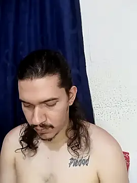 OnixAgata0 online show from 11/26/25, 12:22