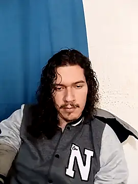 OnixAgata0 online show from 04/18/26, 12:36