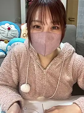 Snapshot of reika33 chatting on 01/18/26, 02:10 reika33 online show from 01/18/26, 02:10